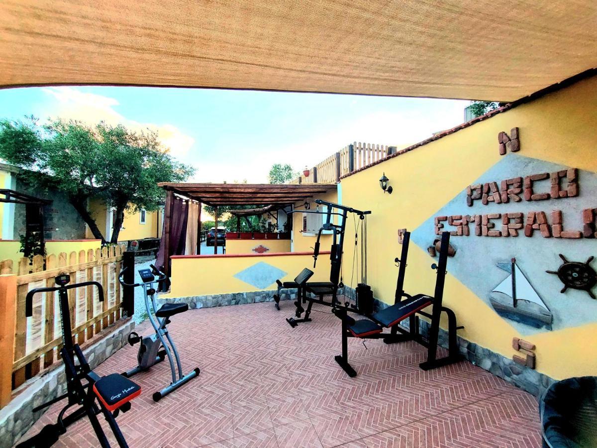 Parco Esmeralda - Family Residence E Breakfast Марина ди Камерота Екстериор снимка