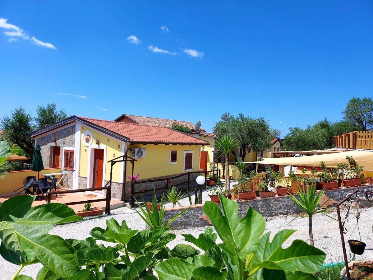 Parco Esmeralda - Family Residence E Breakfast Марина ди Камерота Екстериор снимка